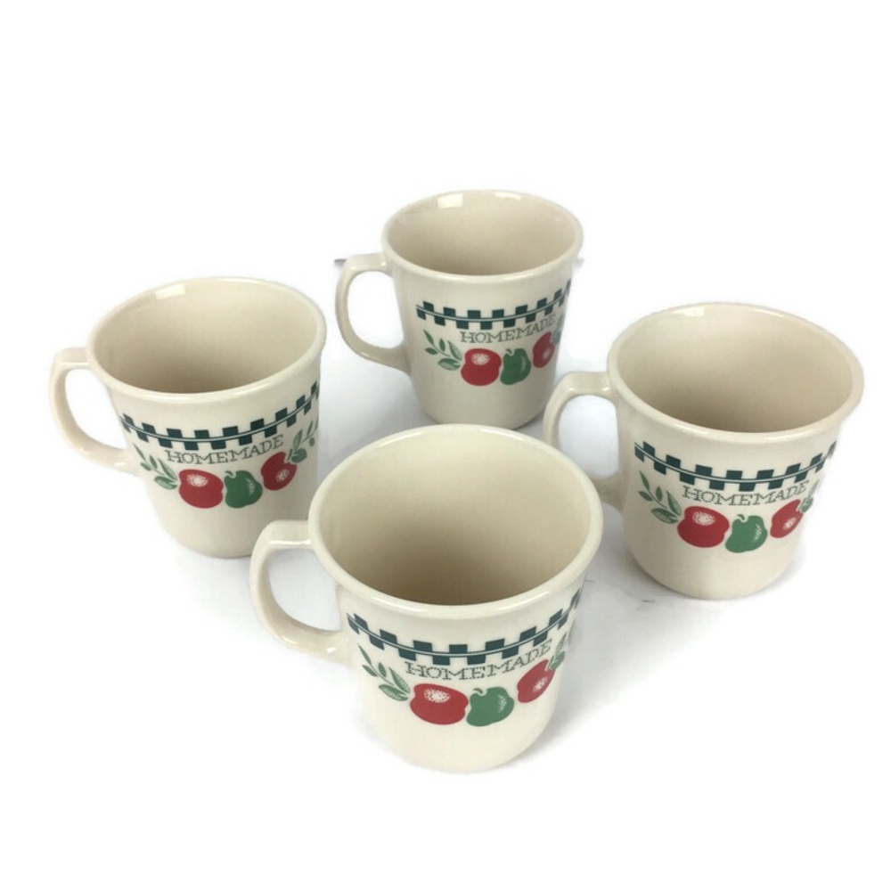 Corningware Farmhouse Homemade Farm Fresh Apples Grapes Pears Gardening Mug Set